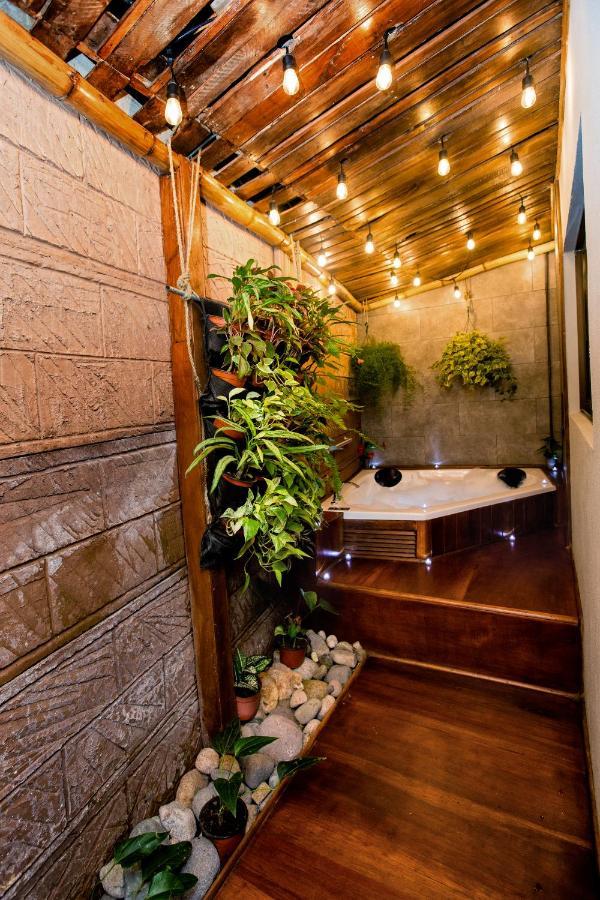 Casa Suculenta ,Monteverde Con Jacuzzi Privado Y Lavanderia Ngoại thất bức ảnh