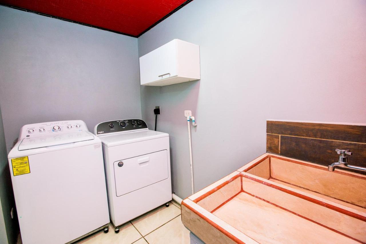 Casa Suculenta ,Monteverde Con Jacuzzi Privado Y Lavanderia Ngoại thất bức ảnh